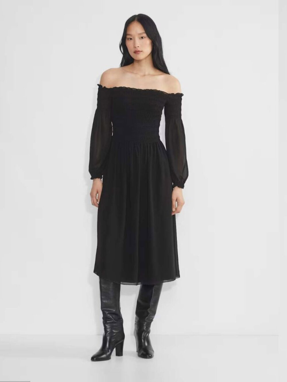 Wilfred Margaret Chiffon Chiffon off-the-shoulder maxi dress